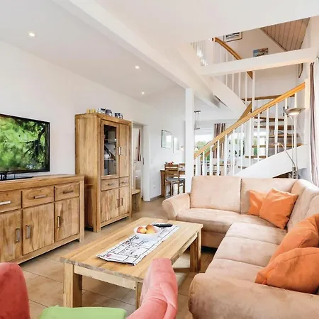 公寓 Amazing In With 3 Bedrooms, Sauna And Wifi