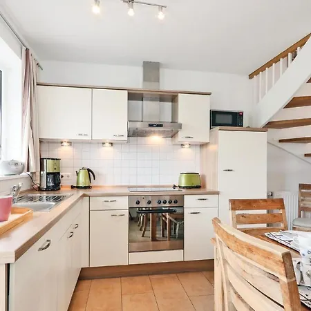 Amazing In With 3 Bedrooms, Sauna And Wifi 公寓 *